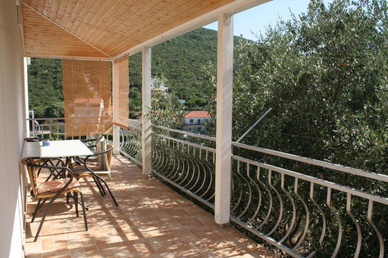 Apartments By The Sea Cove Zarace - Gdinj, Hvar - 4598 Dış mekan fotoğraf