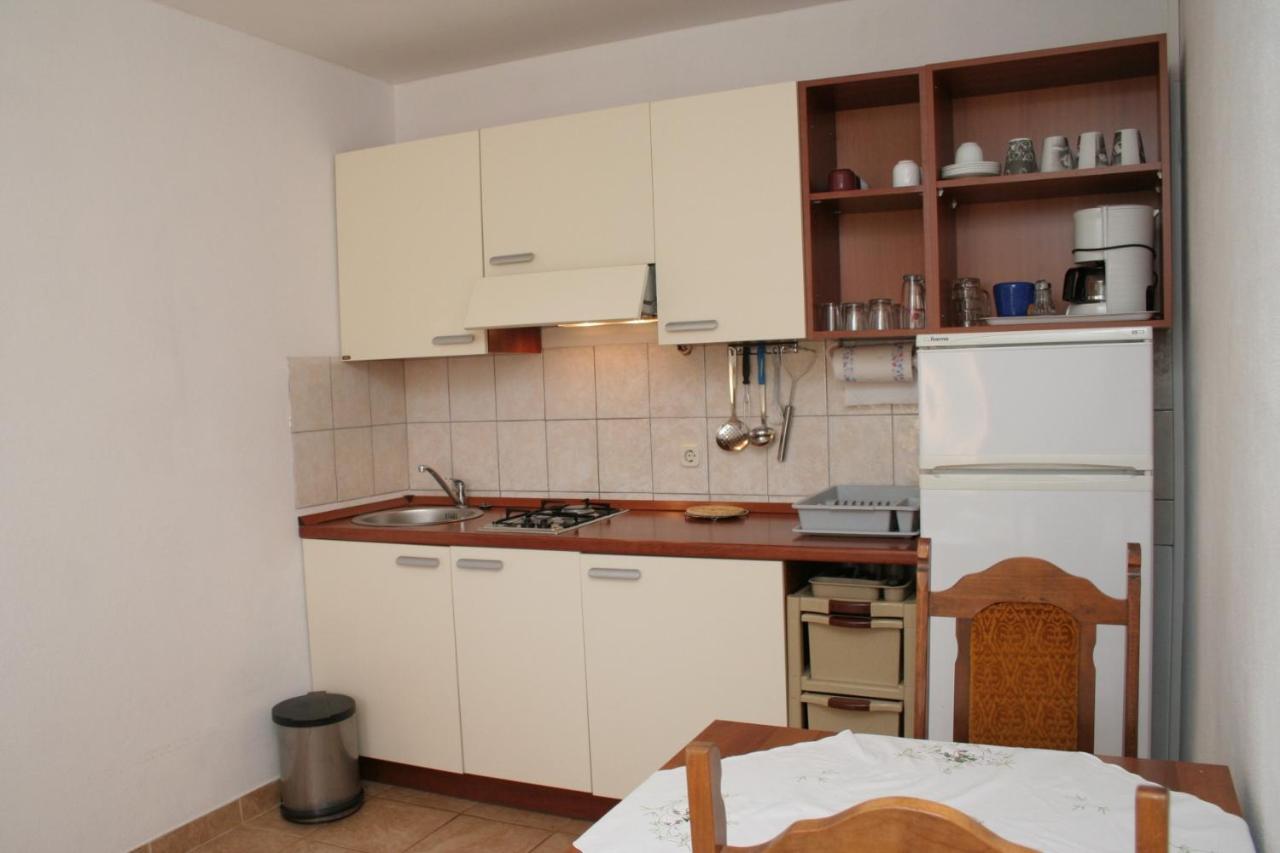 Apartments By The Sea Cove Zarace - Gdinj, Hvar - 4598 Dış mekan fotoğraf